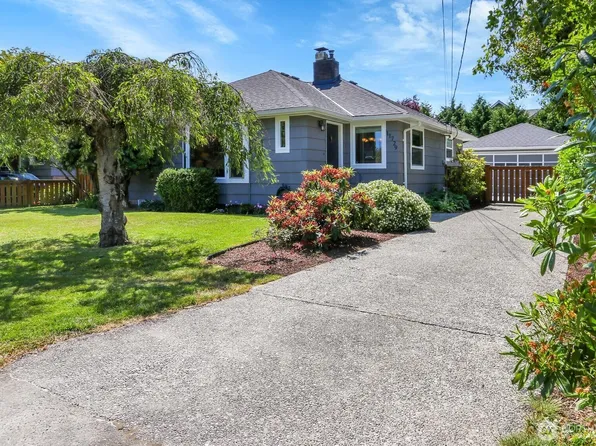 11729 Phinney Avenue N, Seattle, WA 98133