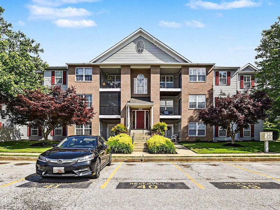 1st image of 3810 Sunnyfield Ct APT 1B