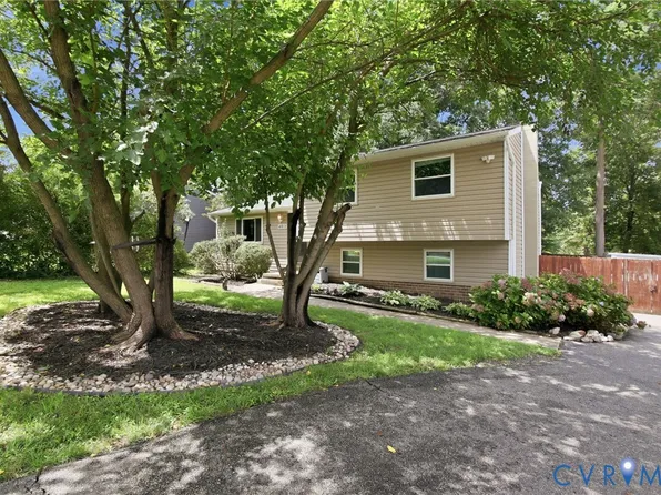 4812 Fairlake Ln, Glen Allen, VA 23060