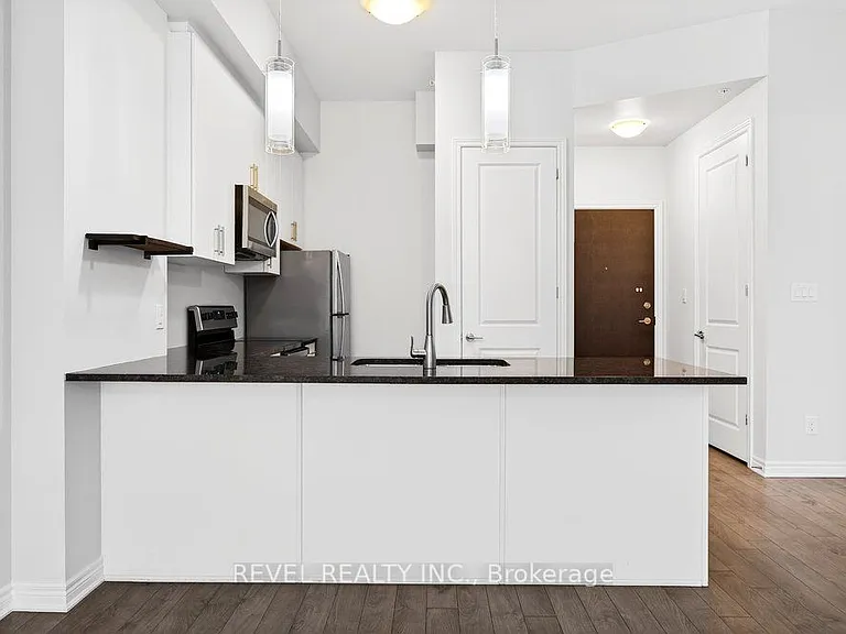 150 Oak Park Blvd #503 — Photo 16