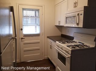 2551 Holiday Rd #B8, Coralville, IA 52241
