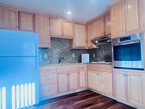5th image of 1156 Santa Clara St APT 7
