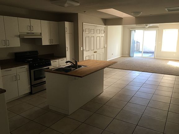 Kitchen & Living Room