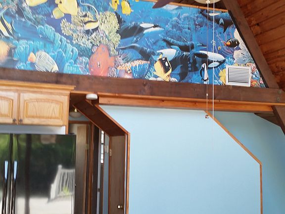 Living Room up to Loft