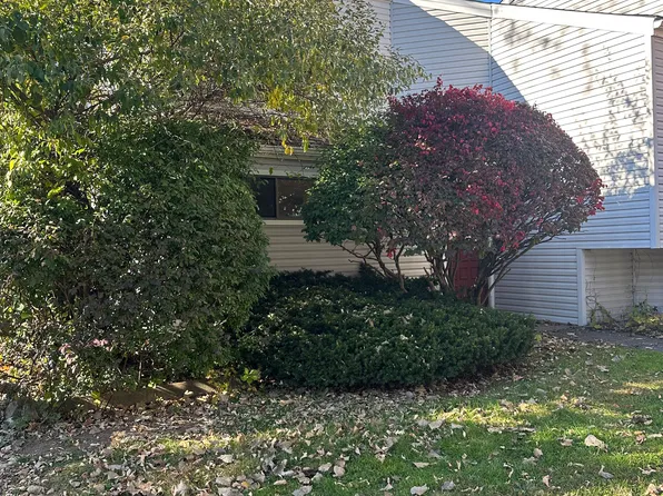 655 Talcottville Rd APT 1, Vernon, CT 06066