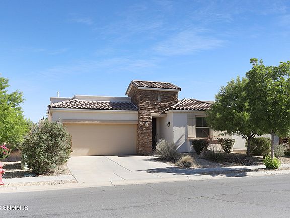 2nd image of 3657 Cabrillo Ct