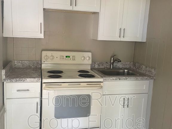 2nd image of 317 E Tarpon Ave APT 6