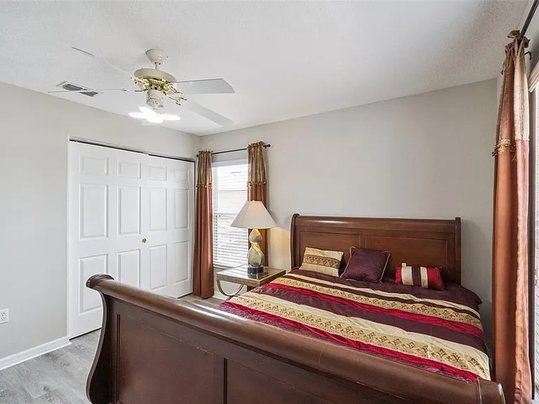 1002 Belvoir Dr — Photo 32