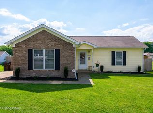 10006 Park Lake Dr, Louisville, KY 40229