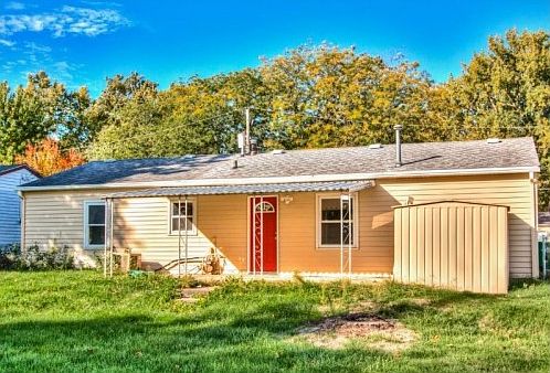 1st image of 137 7th Avenue Ct NE