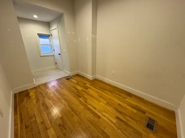 1775 Union Street image 7 of 15