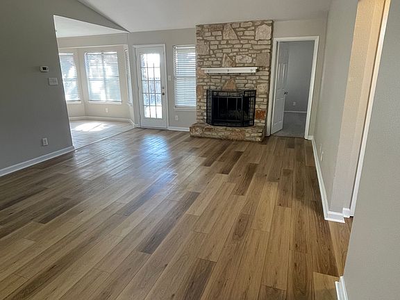 3rd image of 709 Westminster Pl