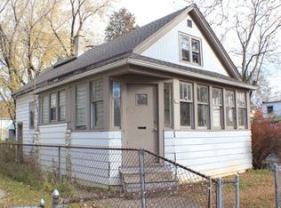 238 E Chambers St, Milwaukee, WI 53212