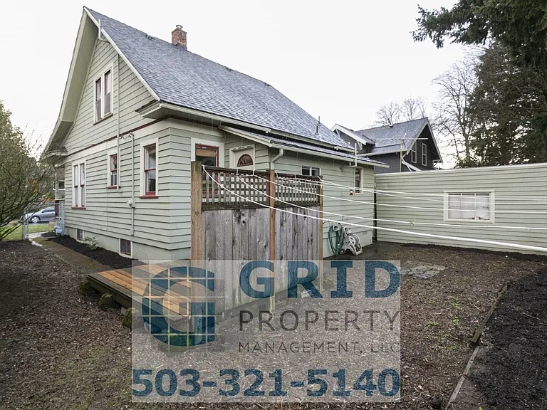 4535 SE Francis St — Photo 24