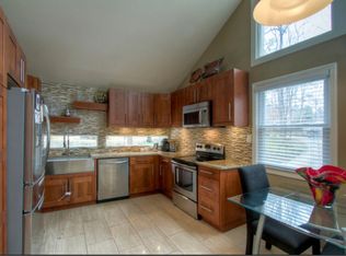 2391 Riverglenn Cir, Dunwoody, GA 30338