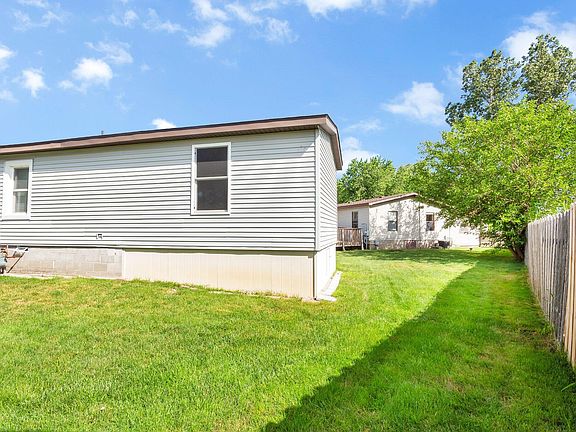 4th image of 155 E 48th St Lot 51