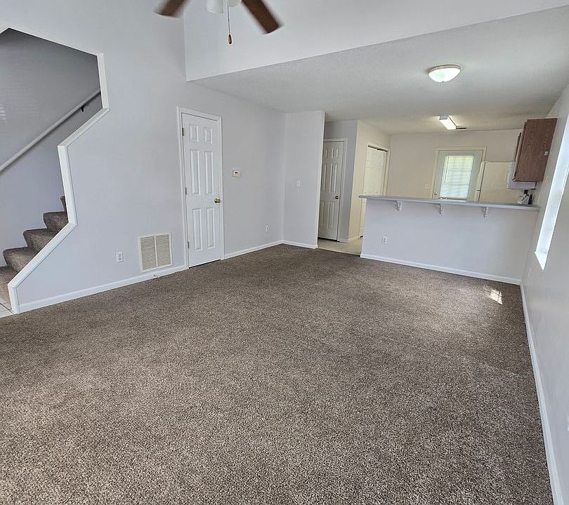 1st image of 2116-2118 Arlene Dr