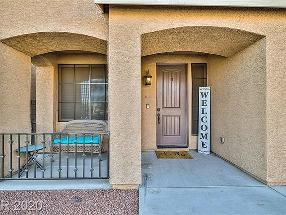 3rd image of 10651 Aphrodite St