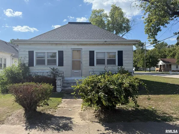 501 S Washington St, Du Quoin, IL 62832