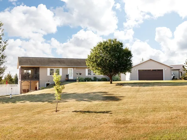 2257 Long Lake Rd, Detroit Lakes, MN 56501