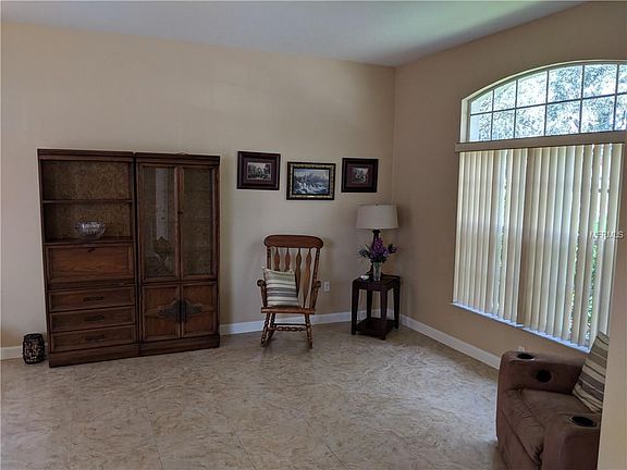 4th image of 16412 Lake Heather Dr