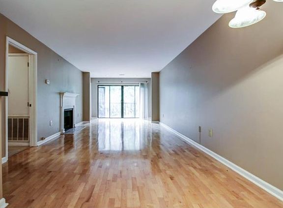 3rd image of 2213 Pine Heights Dr NE