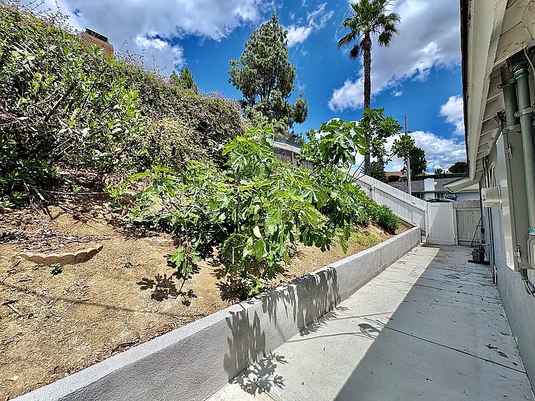 2249 Evergreen Springs Dr — Photo 26