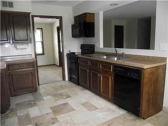3rd image of 20025 Nall Ave