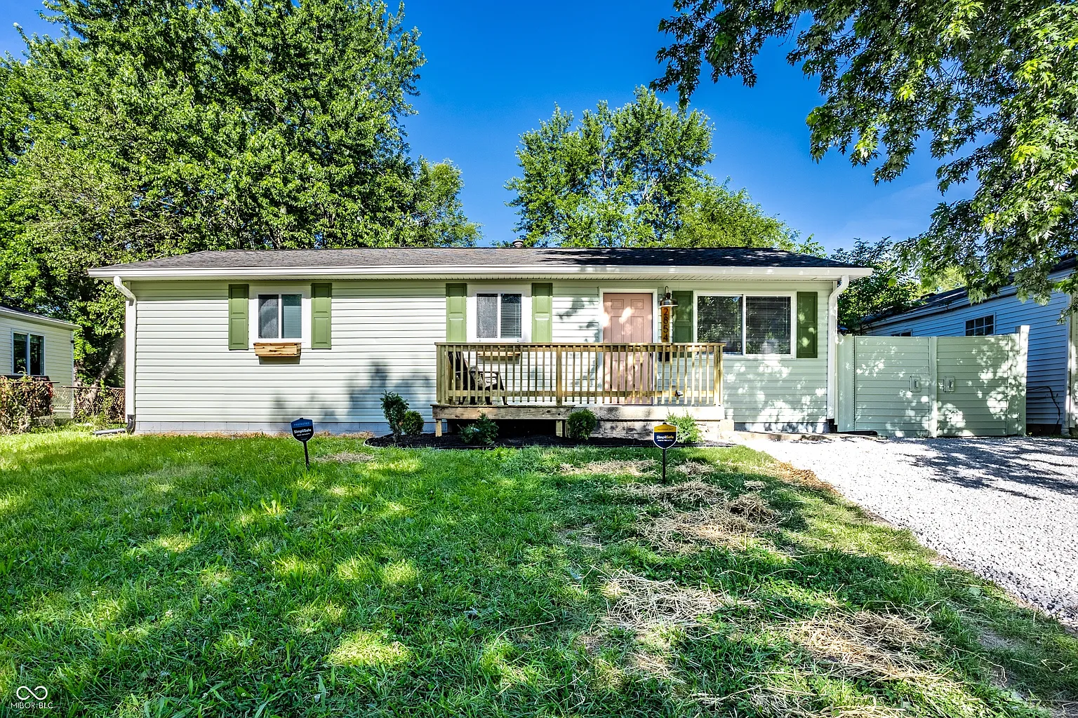 2854 Draper St photo 1