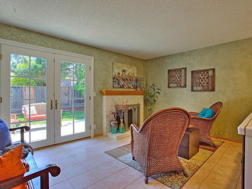 1st image of 316 Granville Ct