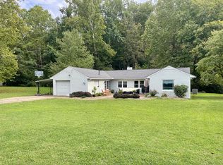 2007 Old Miller Rd, Huntington, WV 25701