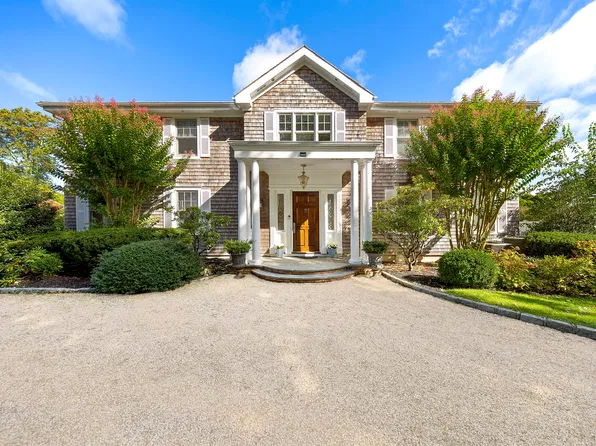 205 White St, Southampton, NY 11968
