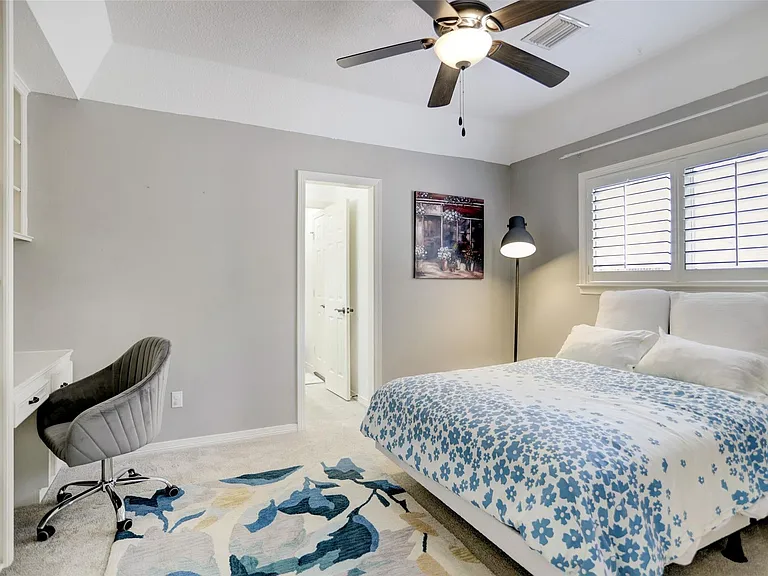 14 Twilight Glen Ct — Photo 21