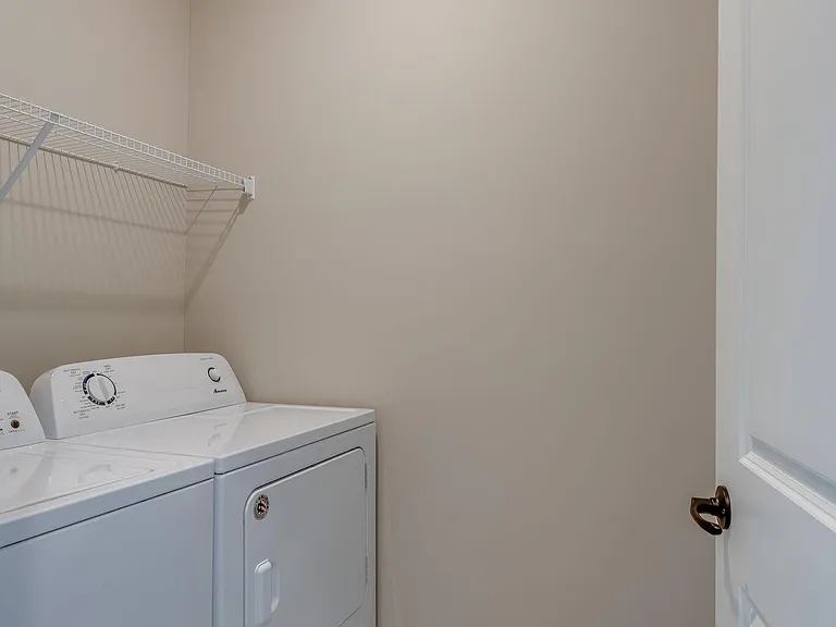 410 Portsdale Dr — Photo 19
