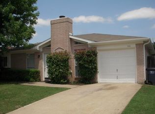 7401 Wagonwheel Rd, Fort Worth, TX 76133