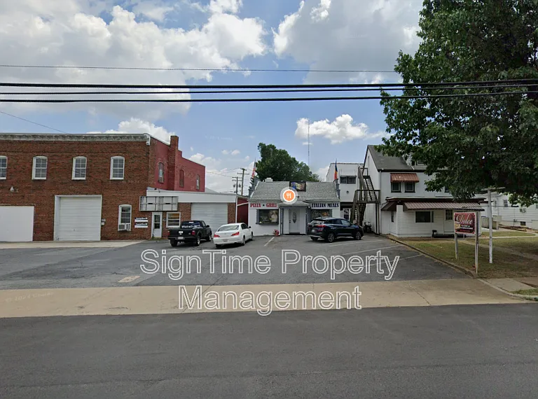 792 Frederick St #10 — Photo 3