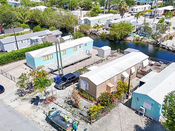5th image of 27965 Tarpon Ter
