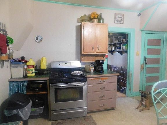 4th image of 57 Hudson St
