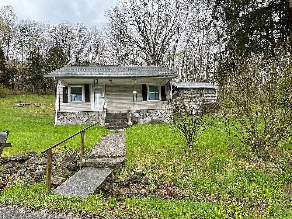 2nd image of 218 Old Clear Branch Ln