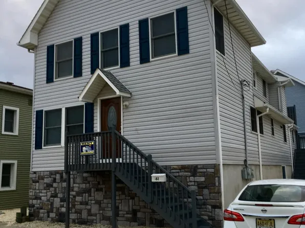 61 Fielder Ave, Seaside Heights, NJ 08751