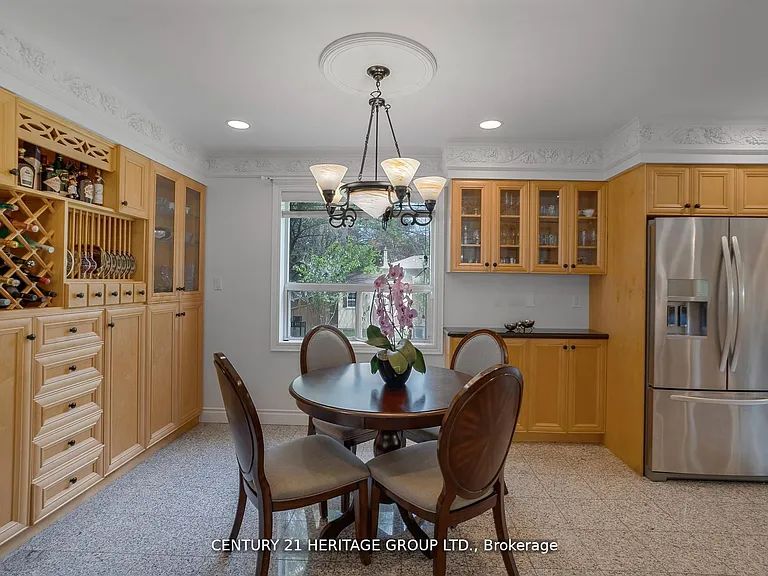 162 Goulding Ave — Photo 35