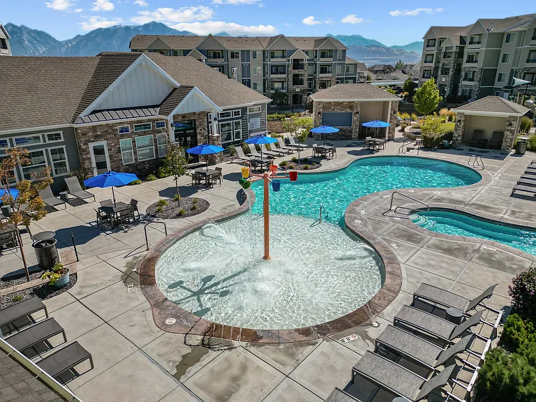 Herriman Towne Center — Photo 28