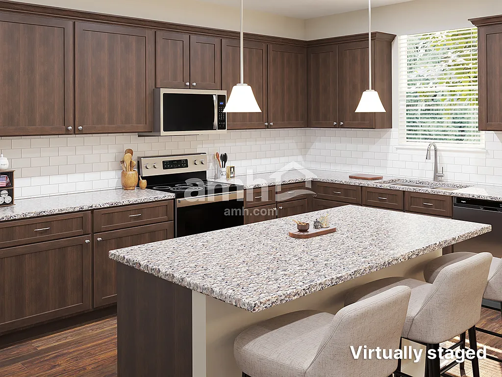 4 bed, 2.5 bath, 2326 sqft, $2,610 — Photo 4