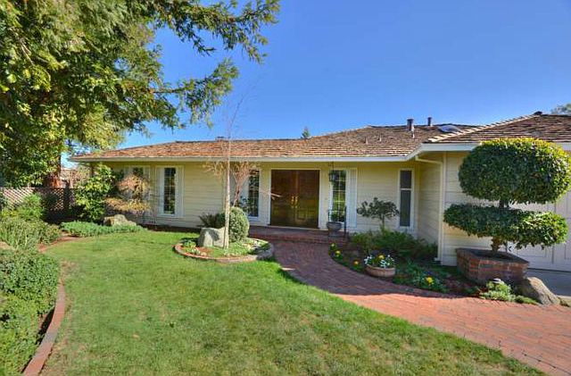 1st image of 241 Biarritz Cir