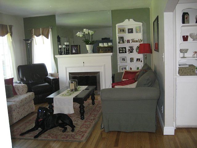 2nd image of 2436 E Girard Pl
