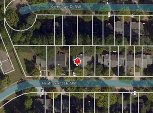 283 Heathersett Dr, Marietta, GA 30064