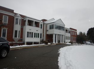 520 Turnpike Tpke #C226, Pompton Plains, NJ 07444