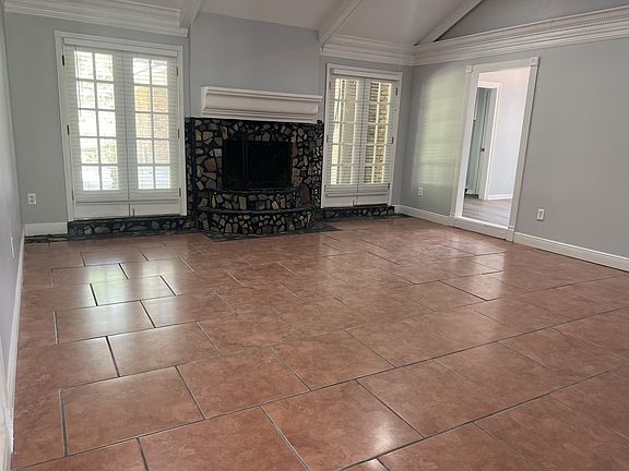 2nd image of 30447 Parkview Dr