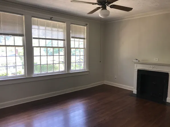1038 Belhaven St, Jackson, MS 39202