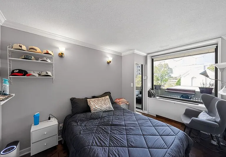 429 N St SW — Photo 11